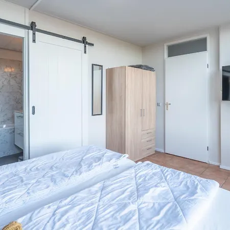 Appartementencomplex Juliana 62 아파트 데쿠크